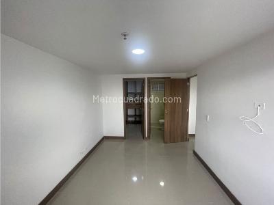 Apartamento de 2 alcobas en arriendo en Parque, Sabaneta, 80 m² · foto 9 de 14