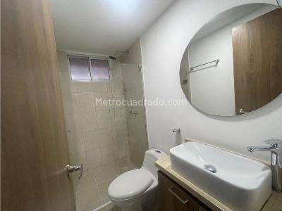 Apartamento de 2 alcobas en arriendo en Parque, Sabaneta, 70 m² · foto 7 de 11