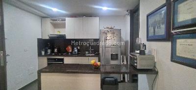 Apartamento de 3 alcobas en venta en La Castellana, Bogotá, 117 m² · foto 11 de 19