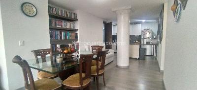 Apartamento de 3 alcobas en venta en La Castellana, Bogotá, 117 m² · foto 3 de 19