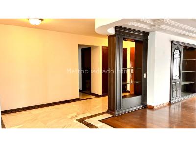Apartamento de 4 alcobas en venta en Norte, Bogotá, 370 m² · foto 2 de 20