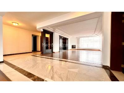 Apartamento de 4 alcobas en venta en Norte, Bogotá, 370 m² · foto 4 de 20