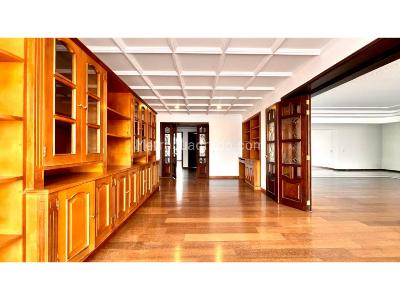Apartamento de 4 alcobas en venta en Norte, Bogotá, 370 m² · foto 5 de 20