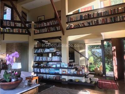 Casa de 3 alcobas en venta en Norte, Bogotá, 332 m² · foto 6 de 20
