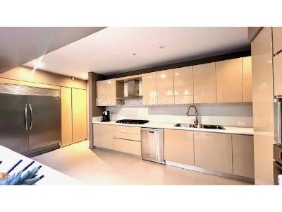 Casa de 4 alcobas en venta en Norte, Bogotá, 764 m² · foto 7 de 20