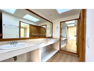 Apartamento de 3 alcobas en venta en Norte, Bogotá, 400 m² · foto 16 de 20
