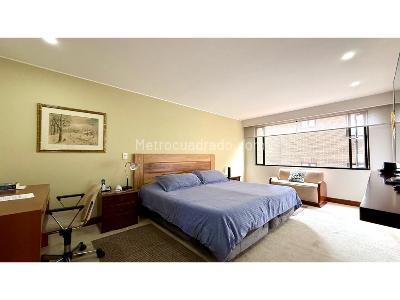 Apartamento de 3 alcobas en venta en Norte, Bogotá, 200 m² · foto 13 de 20