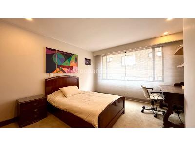 Apartamento de 3 alcobas en venta en Norte, Bogotá, 200 m² · foto 16 de 20