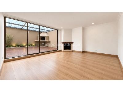 Apartamento en venta en La Carolina, Bogotá · foto 2 de 10