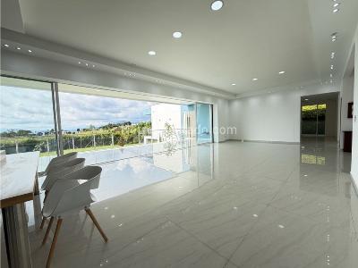 Casa en venta en Via Armenia, Pereira · foto 2 de 20