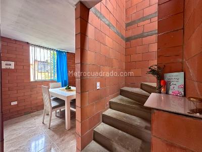 Casa en venta en Parque Industrial, Pereira · foto 7 de 19