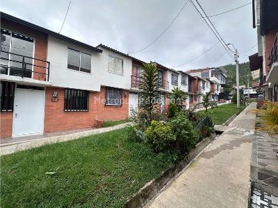 Casa en venta en Parque Industrial, Pereira · foto 9 de 19