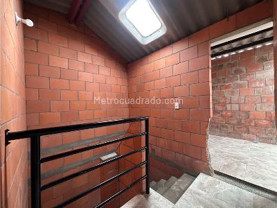 Casa en venta en Parque Industrial, Pereira · foto 14 de 19