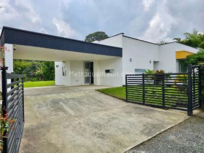 Casa en venta en Via Armenia, Pereira · foto 3 de 20