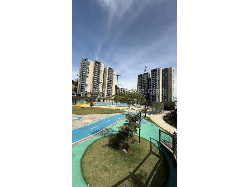 Piso – AMCO, Area Metropolitana Centro Occidente, Electro gas S.A. E.S.P - Vista 4