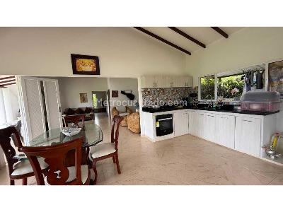 Casa en venta en La Estrella, Pereira · foto 5 de 14