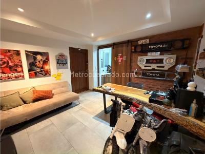 Casa de 4 alcobas en venta en Pinares, Pereira, 250 m² · foto 4 de 17