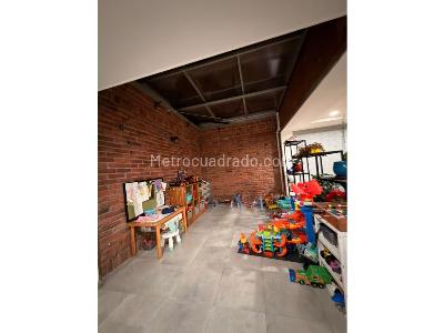 Casa de 4 alcobas en venta en Pinares, Pereira, 250 m² · foto 5 de 17