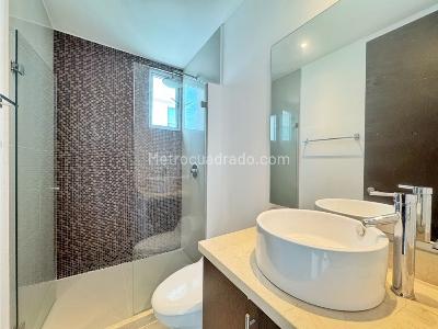 Apartamento de 2 alcobas en venta en Zona Residencial Cabrero, Cartagena, 97 m² · foto 14 de 20