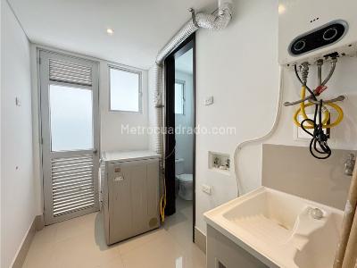 Apartamento de 2 alcobas en venta en Zona Residencial Cabrero, Cartagena, 97 m² · foto 16 de 20
