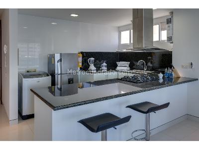 Apartamento de 1 alcoba en venta en Zona Residencial Castillogrande, Cartagena, 74 m² · foto 3 de 12