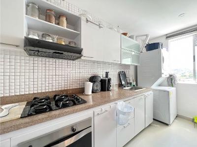 Apartamento de 2 alcobas en venta en Zona Residencial Marbella, Cartagena, 89 m² · foto 5 de 17