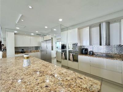 Apartamento de 3 alcobas en venta en Zona Turistica Bocagrande, Cartagena, 379 m² · foto 5 de 9