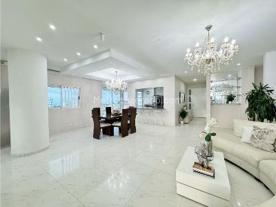 Apartamento de 4 alcobas en venta en Zona Turistica Manga, Cartagena, 224 m² · foto 9 de 20