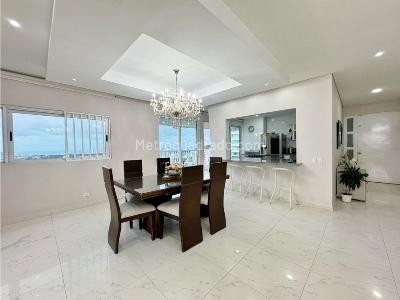 Apartamento de 4 alcobas en venta en Zona Turistica Manga, Cartagena, 224 m² · foto 10 de 20