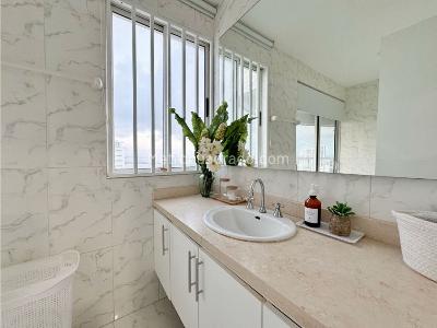 Apartamento de 4 alcobas en venta en Zona Turistica Manga, Cartagena, 224 m² · foto 15 de 20