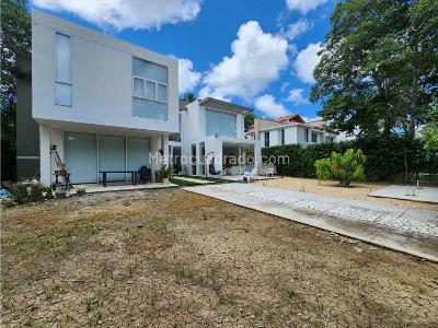 Casa de 5 alcobas en venta en Zona Norte Terranova, Cartagena, 380 m² · foto 3 de 20