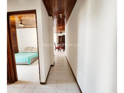 Apartamento de 3 alcobas en venta en Zona Turistica Manga, Cartagena, 118 m² · foto 7 de 13