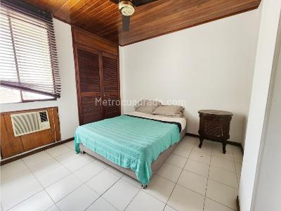 Apartamento de 3 alcobas en venta en Zona Turistica Manga, Cartagena, 118 m² · foto 8 de 13
