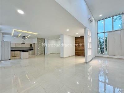 Casa de 4 alcobas en venta en Zona Norte Terranova, Cartagena, 430 m² · foto 2 de 20