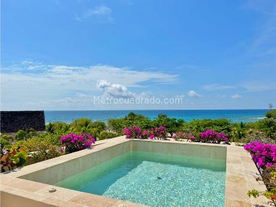 Casa de 5 alcobas en venta en Zona Insular Isla De Baru, Cartagena, 435 m² · foto 2 de 20