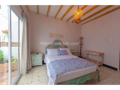 Casa de 5 alcobas en venta en Zona Residencial Crespo, Cartagena, 350 m² · foto 8 de 20