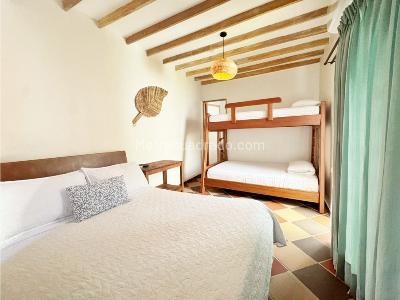 Casa de 5 alcobas en venta en Zona Residencial Crespo, Cartagena, 350 m² · foto 13 de 20