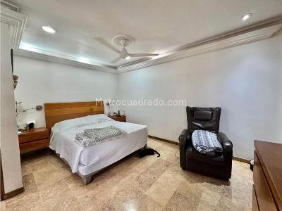 Casa de 4 alcobas en venta en Zona Residencial Castillogrande, Cartagena, 335 m² · foto 15 de 20