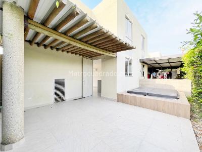 Casa en venta en Zona Norte Via Anillo Vial (Cartagena Barranquilla), Cartagena · foto 2 de 20