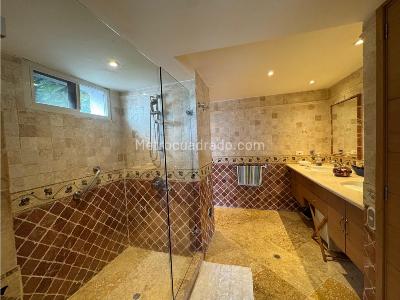 Apartamento de 2 alcobas en venta en Zona Turistica Laguito, Cartagena, 177 m² · foto 14 de 20