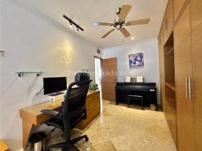 Apartamento de 2 alcobas en venta en Zona Turistica Laguito, Cartagena, 177 m² · foto 19 de 20