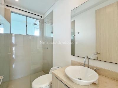 Apartamento de 2 alcobas en venta en Zona Residencial Castillogrande, Cartagena, 113 m² · foto 18 de 20
