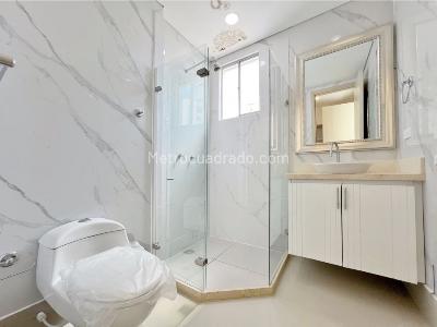 Apartamento de 2 alcobas en venta en Zona Residencial Castillogrande, Cartagena, 113 m² · foto 19 de 20