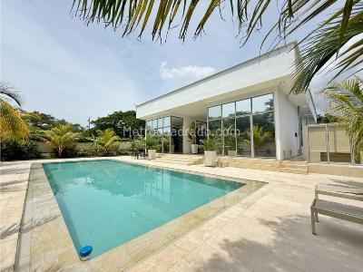 Casa de 3 alcobas en venta en Zona Norte Via Anillo Vial (Cartagena Barranquilla), Cartagena, 470 m² · foto 14 de 20
