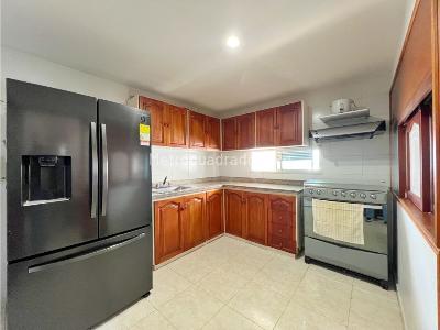 Apartamento de 3 alcobas en venta en Zona Turistica Manga, Cartagena, 122 m² · foto 10 de 20