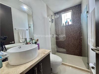 Apartamento de 2 alcobas en venta en Zona Residencial Cabrero, Cartagena, 97 m² · foto 13 de 20