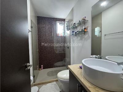 Apartamento de 2 alcobas en venta en Zona Residencial Cabrero, Cartagena, 97 m² · foto 17 de 20