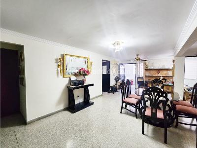 Apartamento en venta en Zona Turistica Manga, Cartagena · foto 4 de 11