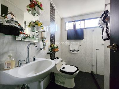 Apartamento en venta en Zona Turistica Manga, Cartagena · foto 10 de 11