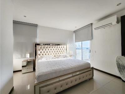 Apartamento de 3 alcobas en venta en Zona Turistica Manga, Cartagena, 125 m² · foto 11 de 20